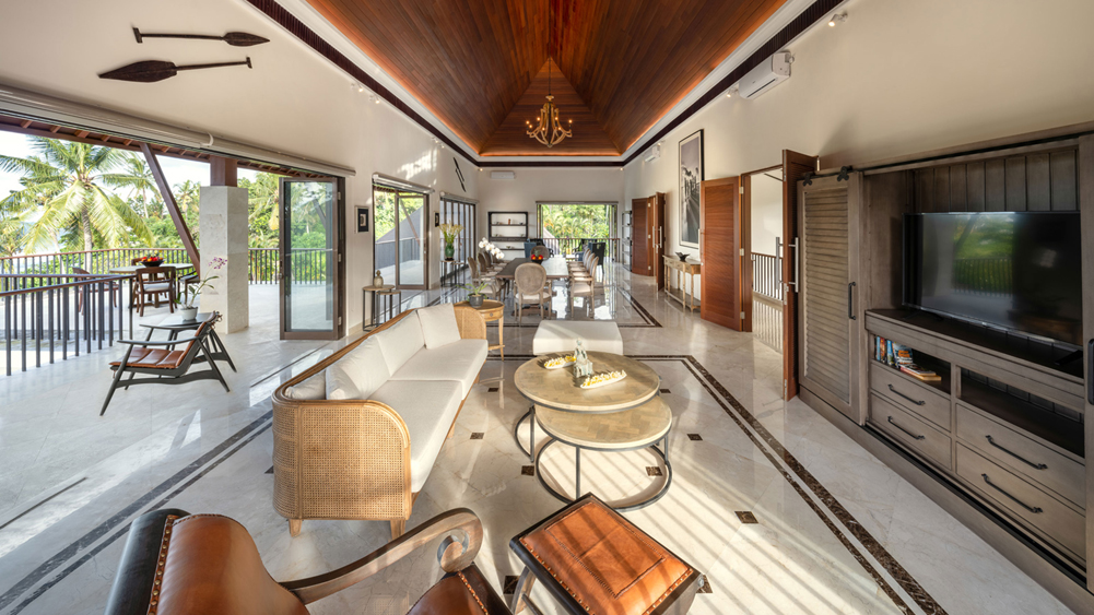 Villa Kailasha - multi-purpose hall with TV lounge